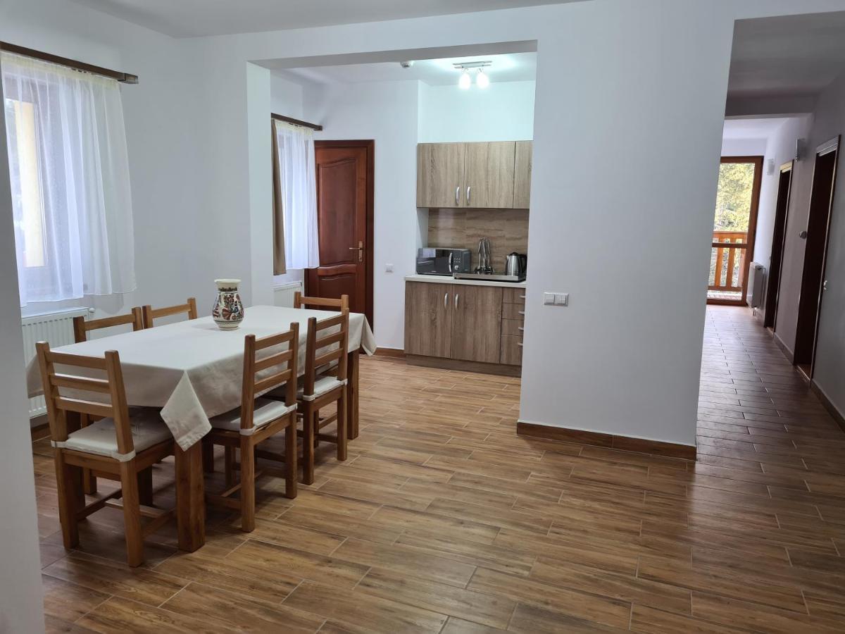 Casaafina Apartment Харгита-Бай Екстериор снимка